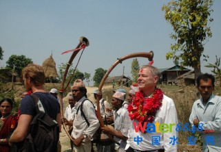 m؅^(q)߼(j)I(y)(w)_l(f)(jng)Jens Ove FrederiksencᲴChitwanʡ(dng)?sh)شһӃɂ(g)̫ܱϵy(tng)ĽĻxʽ